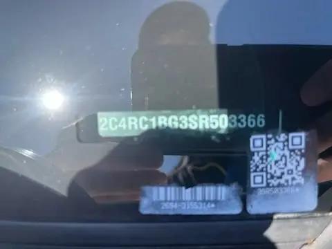 2025 Chrysler Pacifica Select