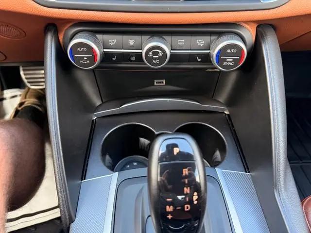 2018 Alfa Romeo Giulia Ti Sport AWD