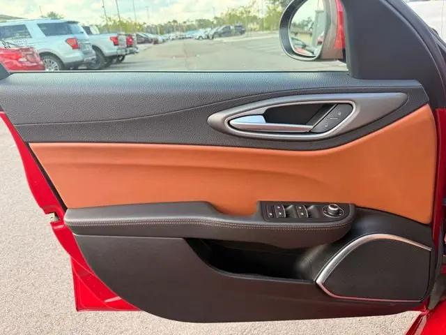 2018 Alfa Romeo Giulia Ti Sport AWD