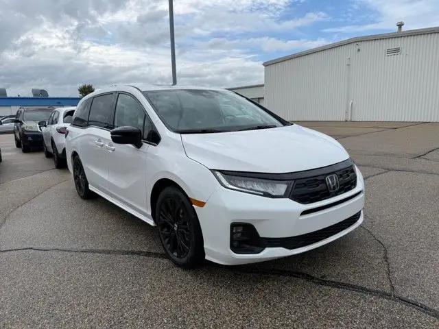 2027 Honda Odyssey Sport-L for sale in Janesville, WI