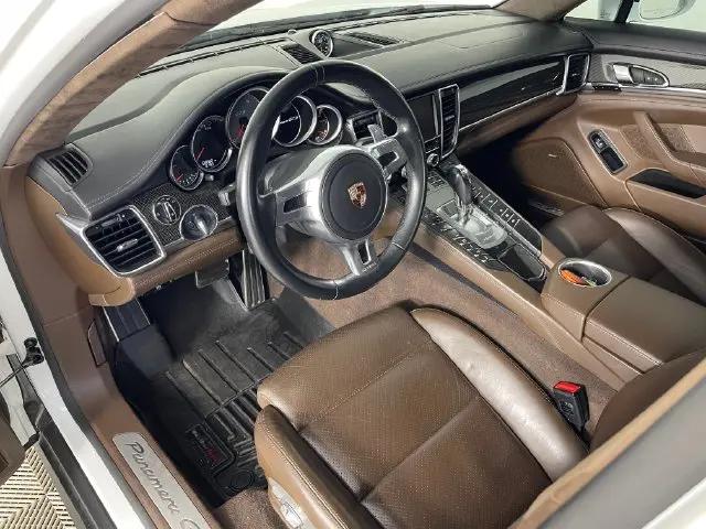 2015 Porsche Panamera GTS