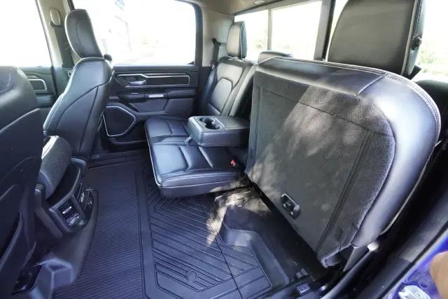 2019 Ram 1500 Laramie Crew Cab 4x4 64 Box