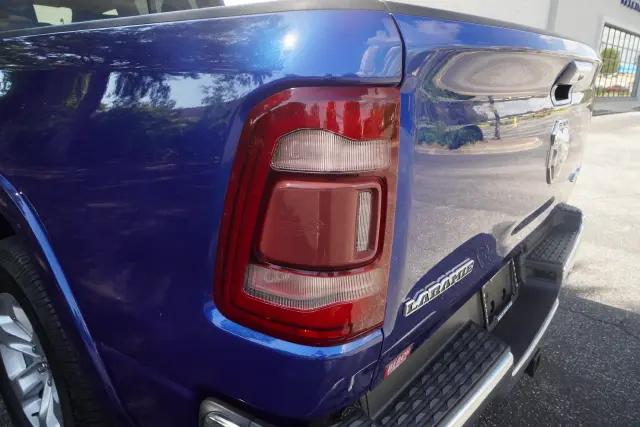 2019 Ram 1500 Laramie Crew Cab 4x4 64 Box