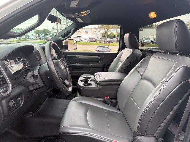 2022 RAM 2500 Tradesman Regular Cab 4x4 8 Box 2022 RAM 2500 Tradesman Regular Cab 4x4 8 Box