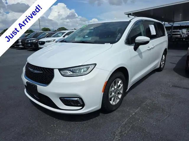 2023 Chrysler Pacifica Touring L for sale in Huntsville, AL
