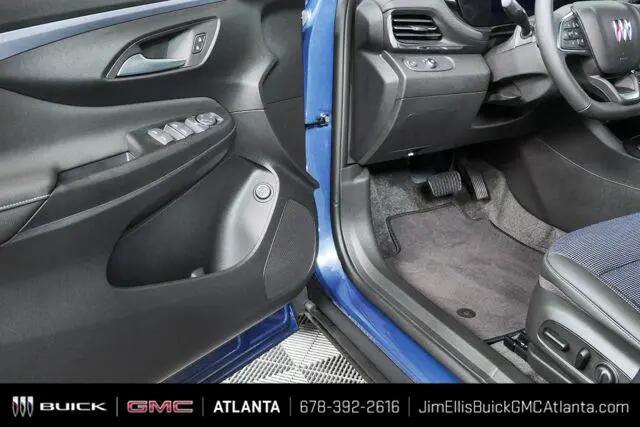 2026 Buick NV Preferred FWD