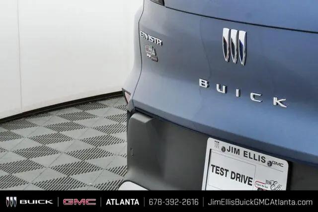 2026 Buick NV Preferred FWD