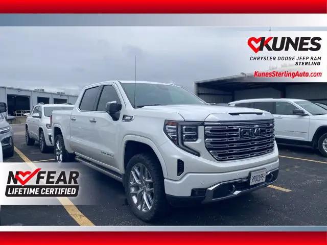 2023 GMC Sierra 1500 4WD Crew Cab Short Box Denali for sale in Sterling, IL