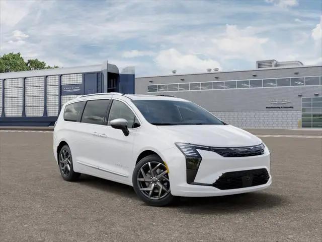 2027 Chrysler Pacifica Pinnacle AWD