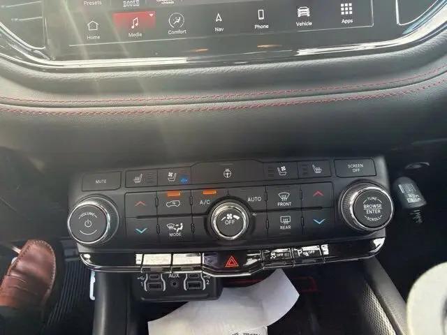 2026 Dodge Durango GT Plus AWD HEMI V8