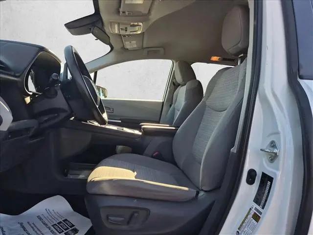 2021 Toyota Sienna LE