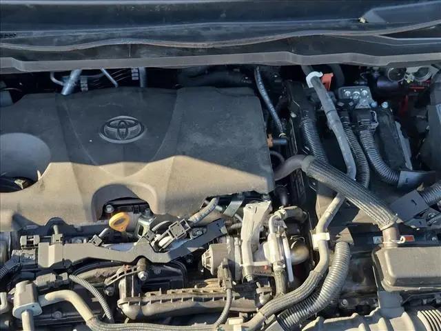 2021 Toyota Sienna LE