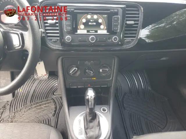2013 Volkswagen Beetle 2.5L Entry