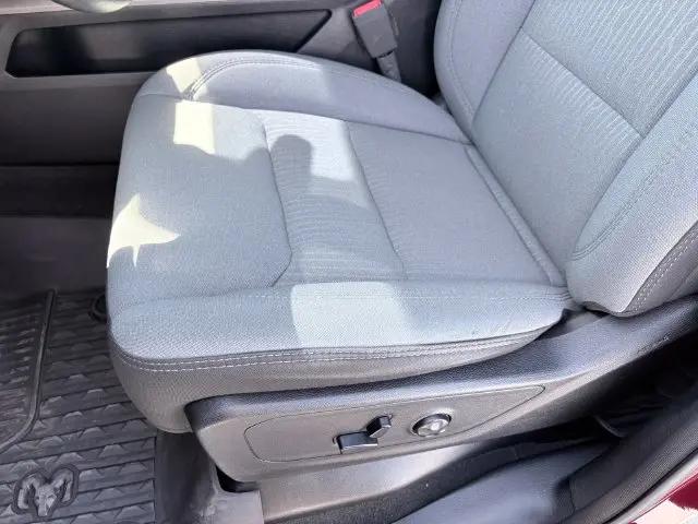 2020 Ram 1500 Big Horn Crew Cab 4x4 57 Box