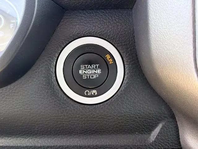 2020 Ram 1500 Big Horn Crew Cab 4x4 57 Box