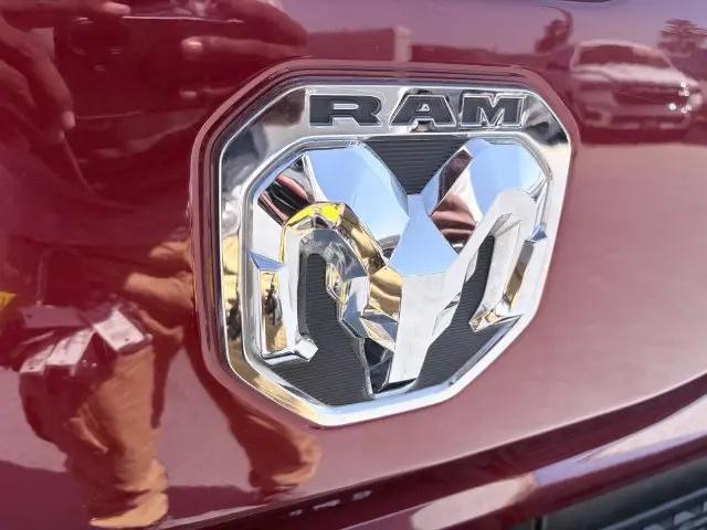 2020 Ram 1500 Big Horn Crew Cab 4x4 57 Box