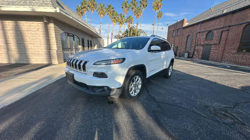 2018 Jeep Cherokee Latitude 4x4 for sale in Pasadena, CA