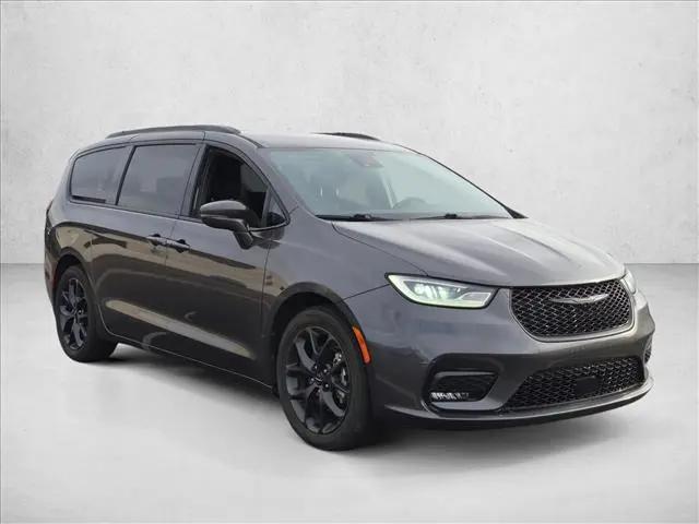2021 Chrysler Pacifica Touring