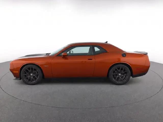 2016 Dodge Challenger R/T Shaker