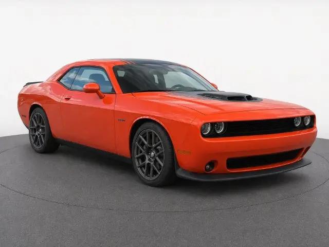2016 Dodge Challenger R/T Shaker