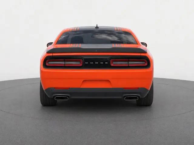 2016 Dodge Challenger R/T Shaker