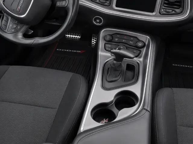 2016 Dodge Challenger R/T Shaker
