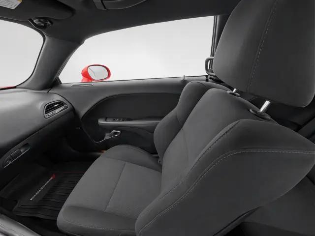 2016 Dodge Challenger R/T Shaker
