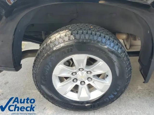 2023 Chevrolet Silverado 1500 2WD Crew Cab Short Bed LT
