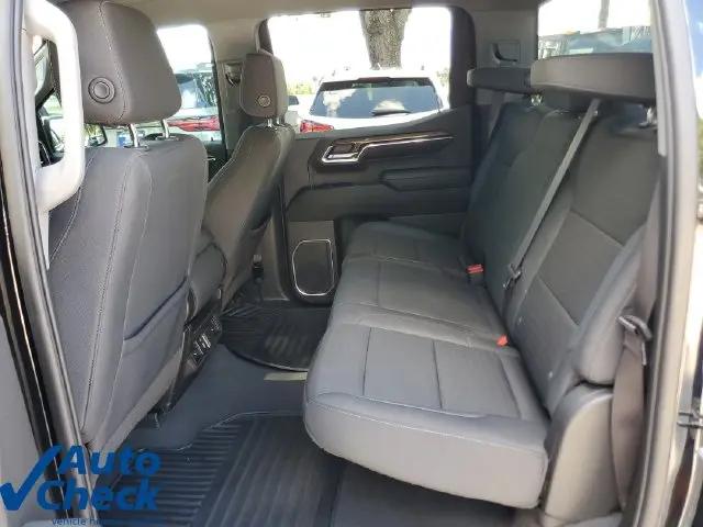 2023 Chevrolet Silverado 1500 2WD Crew Cab Short Bed LT
