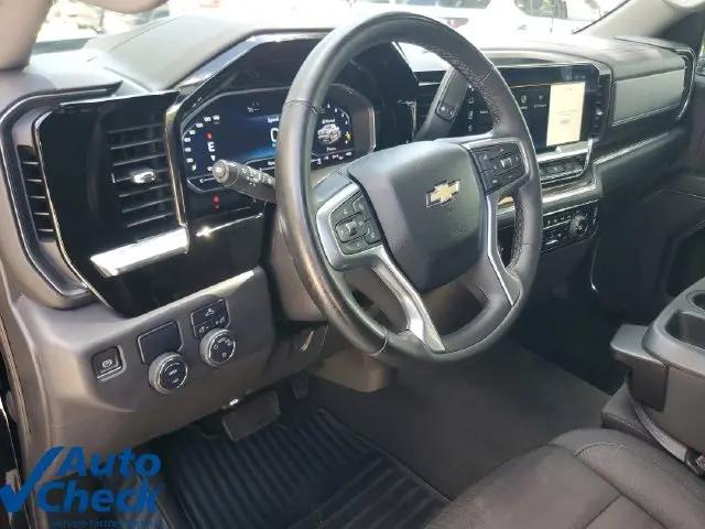 2023 Chevrolet Silverado 1500 2WD Crew Cab Short Bed LT