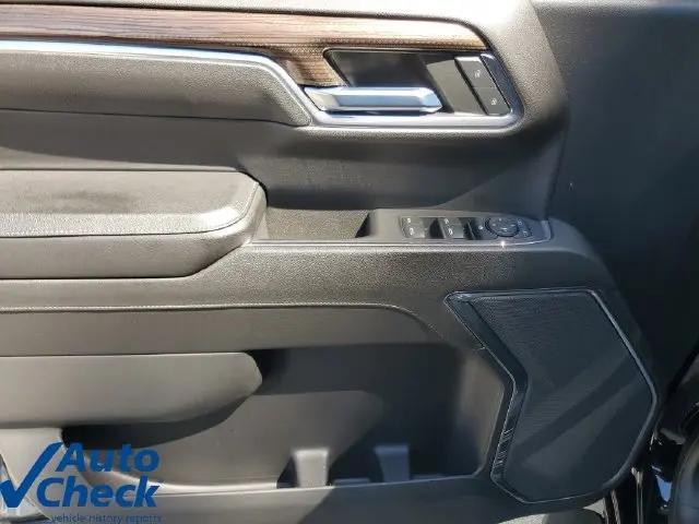 2023 Chevrolet Silverado 1500 2WD Crew Cab Short Bed LT