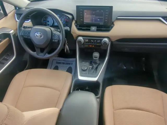 2022 Toyota RAV4 LE