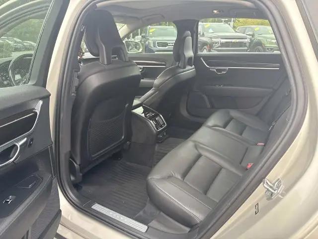2018 Volvo S90 T5 Momentum