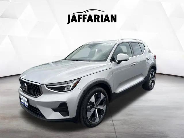 2024 Volvo XC40 B5 Core Bright Theme for sale in Haverhill, MA