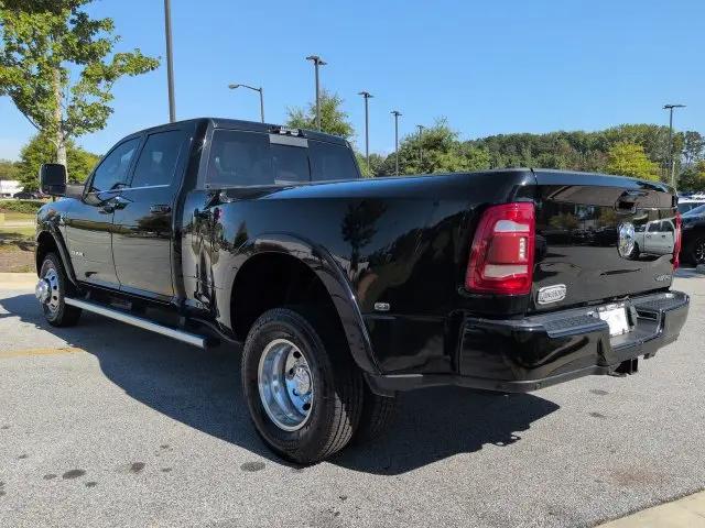 2023 Ram 3500 Limited Longhorn Crew Cab 4x4 8 Box