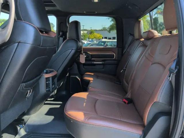 2023 Ram 3500 Limited Longhorn Crew Cab 4x4 8 Box