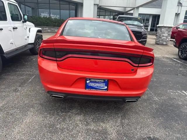 2017 Dodge Charger SE RWD