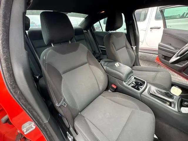2017 Dodge Charger SE RWD