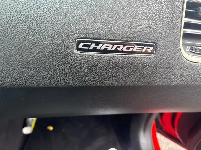 2017 Dodge Charger SE RWD