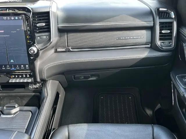 2022 Ram 1500 Limited Crew Cab 4x4 57 Box