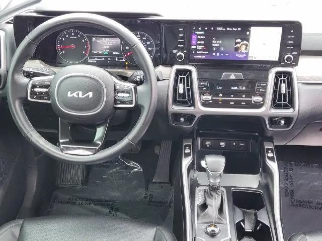 2023 Kia Sorento X-Line S