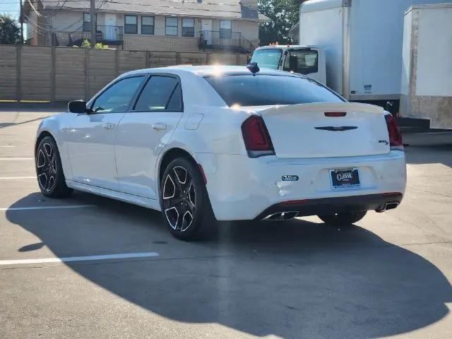 2023 Chrysler 300 300S
