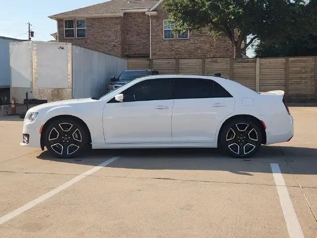 2023 Chrysler 300 300S