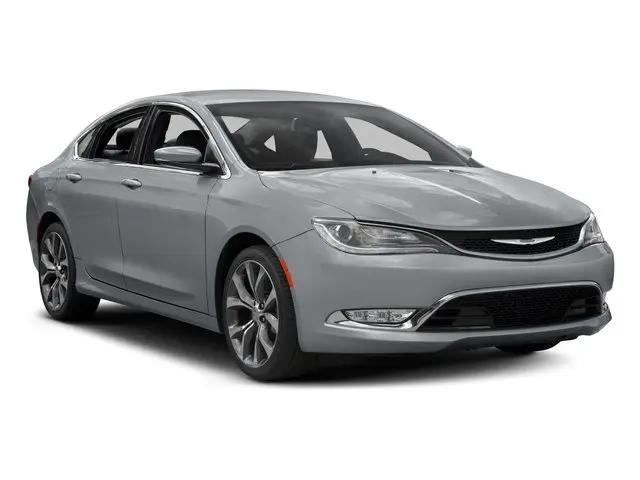 2017 Chrysler 200 Touring