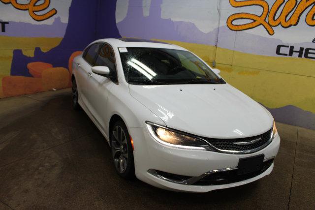 2016 Chrysler 200 C