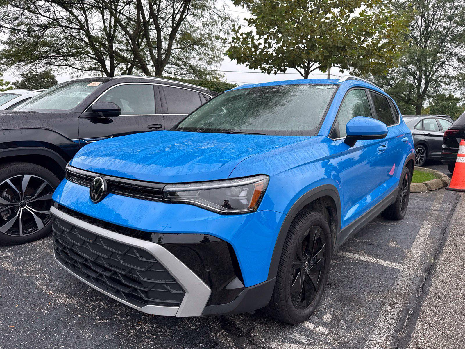 /2025 Volkswagen Taos