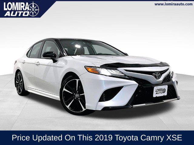 2019 Toyota Camry XSE for sale in Lomira, WI