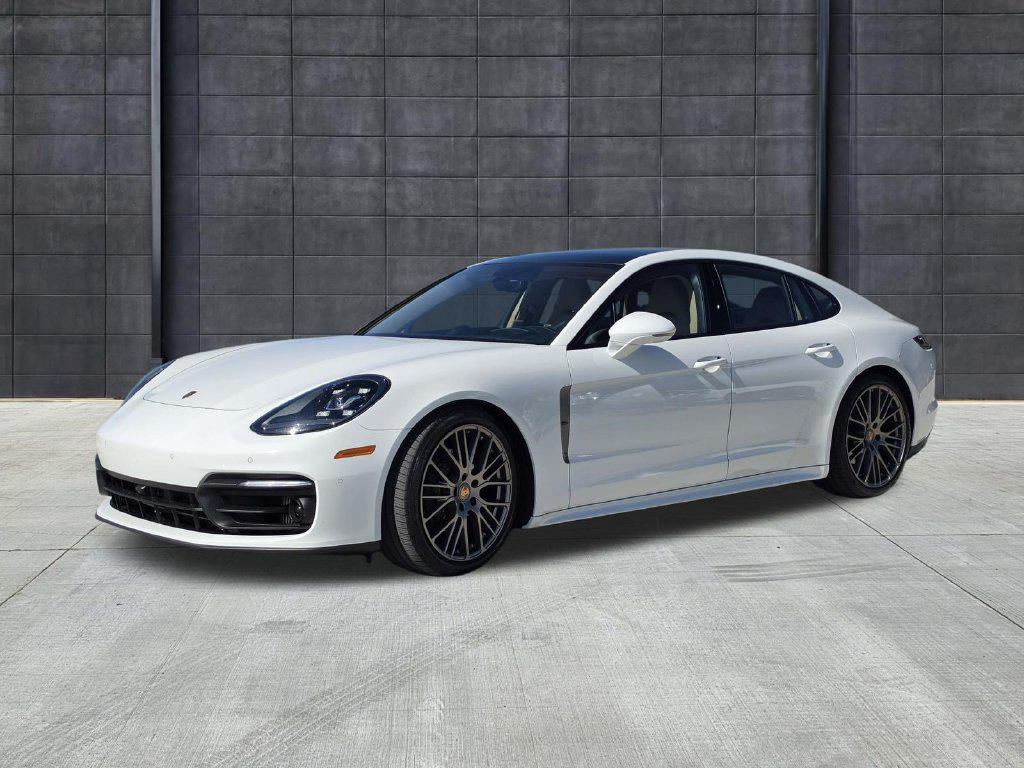 2023 Porsche Panamera