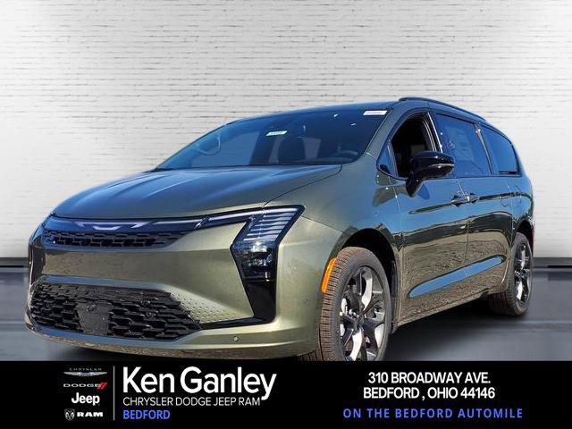 2027 Chrysler Pacifica Limited AWD for sale in Bedford, OH