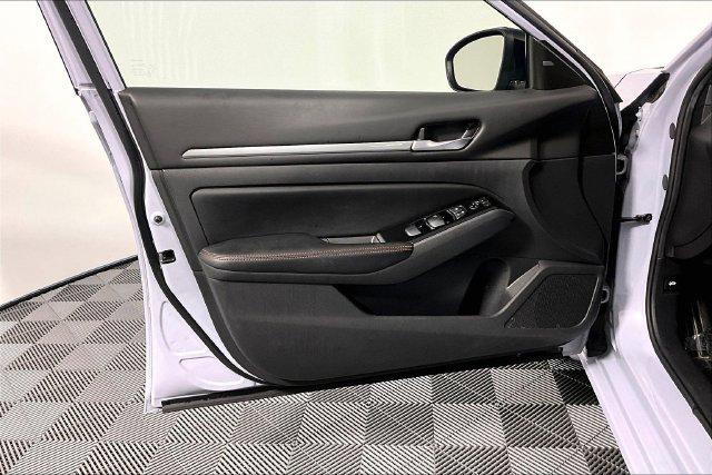 Used 2024 Nissan Altima SR FWD For Sale in Millington, TN